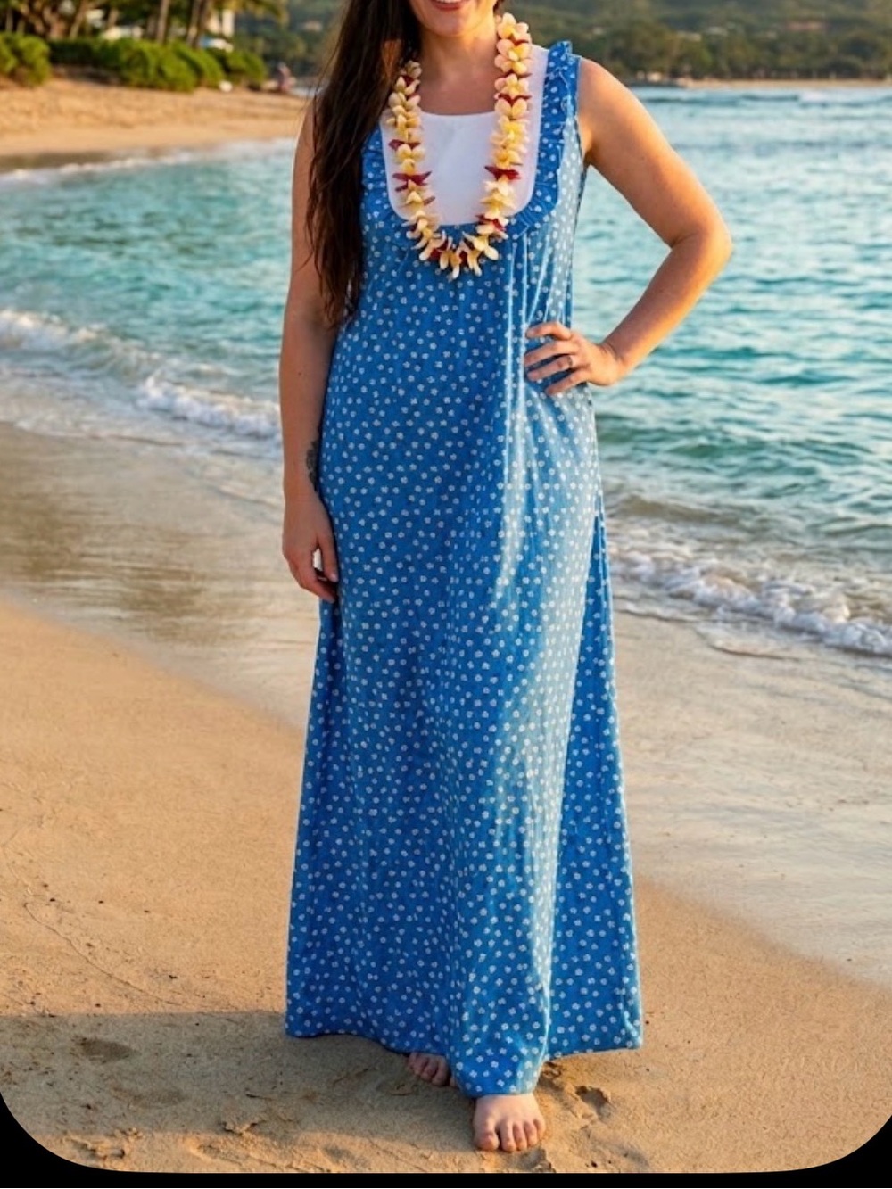 Vintage 1970s Hawaiian Muumuu Dress